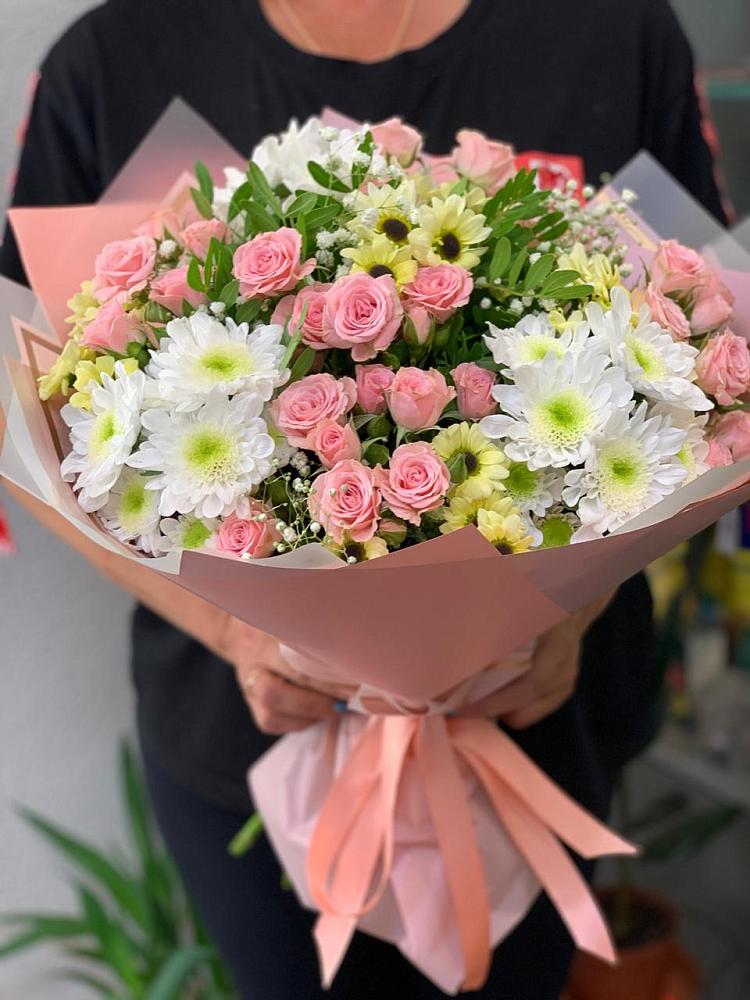 Букет цветов из: Розы и Хризантемы в Нерехте