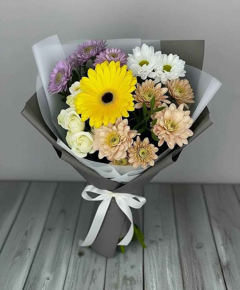 Букет цветов из: Розы, Герберы и Хризантемы в Нерехте