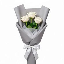 Букет 3 белые розы в Нерехте