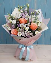 Букет цветов из:  Лизиантусы, Розы, Альстромерии и Гипсофила в Нерехте