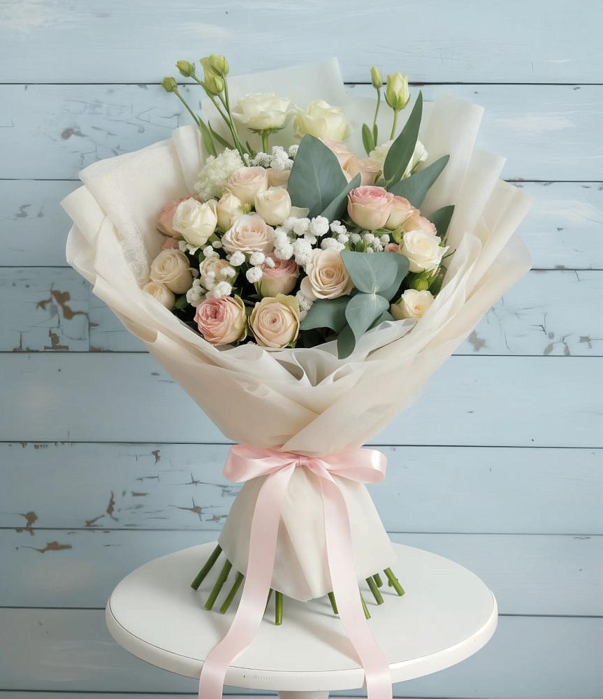 Букет цветов из: Розы и Лизиантусы в Нерехте