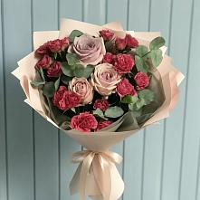 Букет цветов из:  Гвоздики и Розы в Нерехте