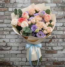 Букет цветов из:  Розы, Лизиантусы и Гвоздики в Нерехте